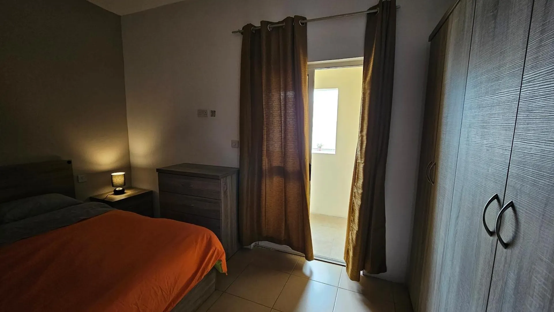 Apartment Gzira 3 Bedroom Ensuite Malta